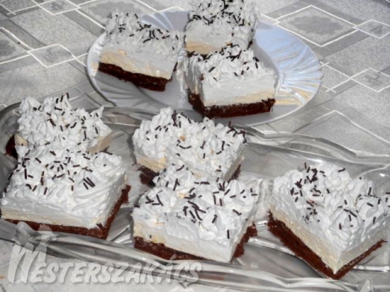 Kakaós, vaníliakrémes sütemény recept